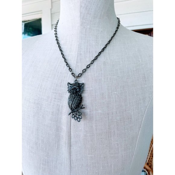 Vintage 1970s Pewter Owl Pendant Necklace Retro - Picture 6 of 10